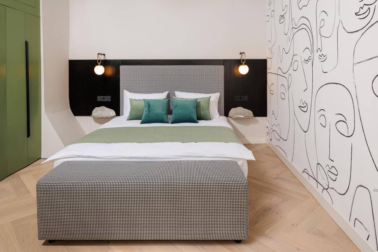 Aries' Collection Luxury Suites Braşov Exterior foto